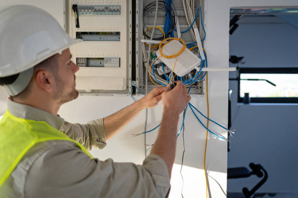 Best Emergency Electrical Repair  in Conway, AR